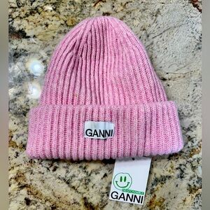 GANNI Pink Wool Rib Knit Beanie. NWT